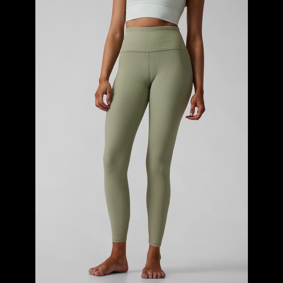 Athleta Pants - Elation Rib Tight


Color: Eucalyptus Olive
$89.00
Eucalyptus Olive